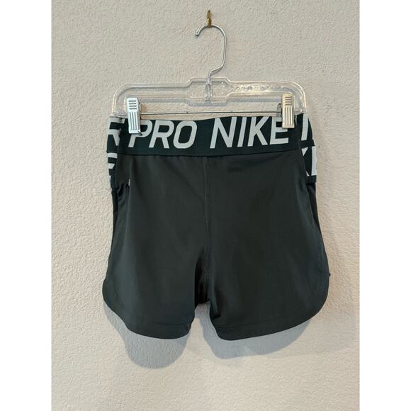 NIKE PRO SHORTS - Picture 2 of 4